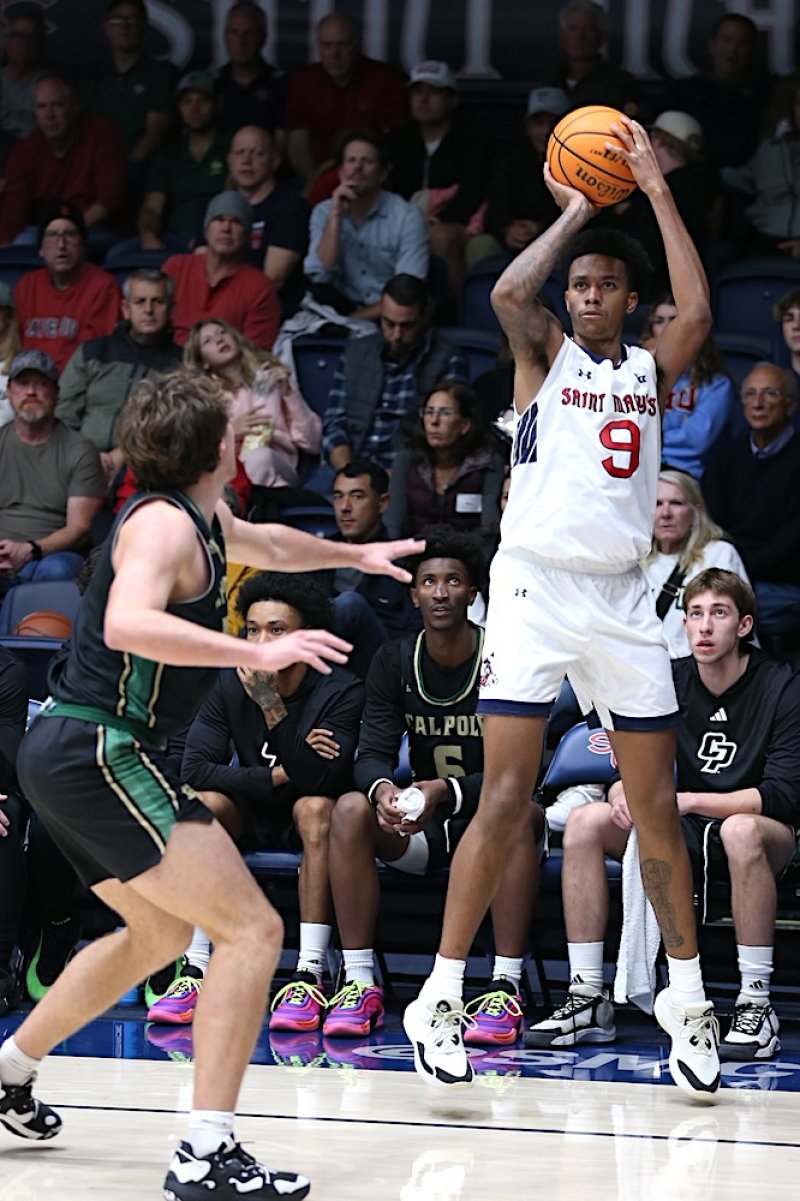 Men's basketball player Ashton Hardaway shoots against Cal Poly in November 2024