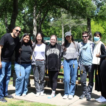 Legacy Lee and graduating seniors, class of 2023