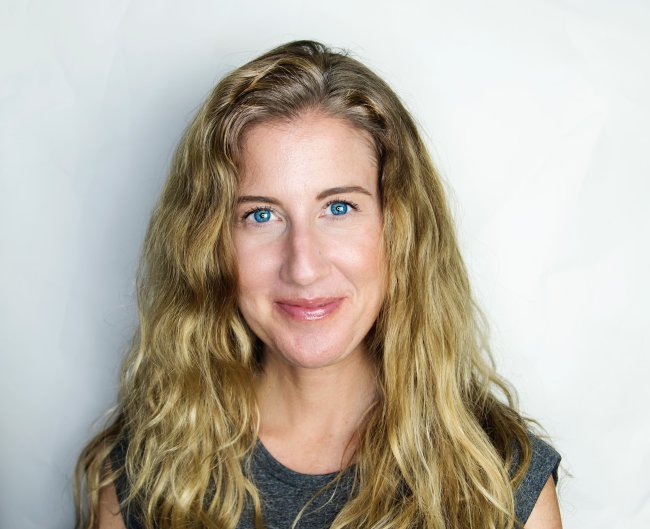 Stacey Robbins Headshot