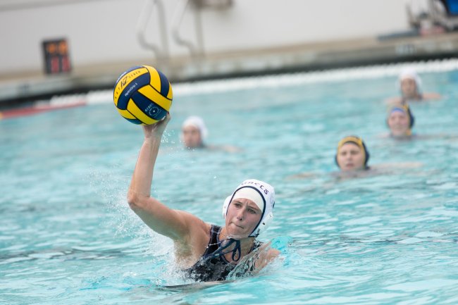Intensity: Kaylie Mini ’25 attempts a 5 meter free shot during the Women’s Water Polo game held at the Joseph L. Alioto Recreation Center in April 2024. / Photo by Rebecca Harper