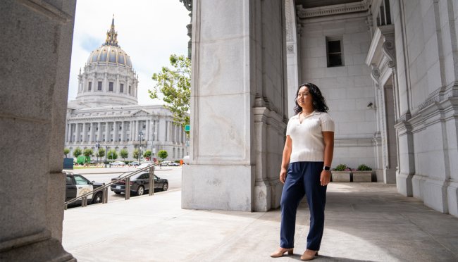 Kiana Paredes '27 in downtown San Francisco