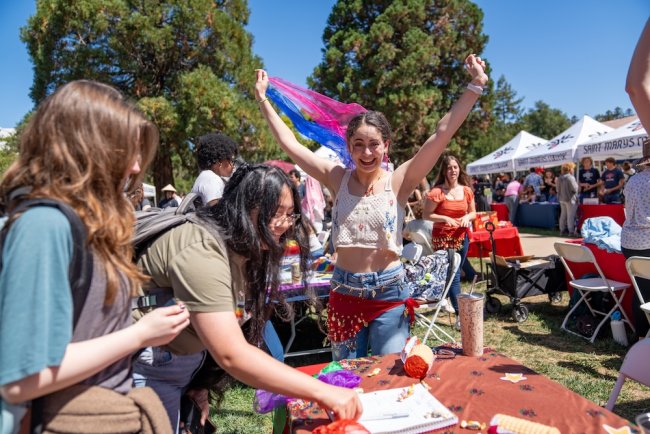 Students at the Student Involvement Fair, Fall 2025