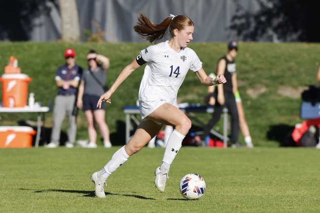 Soccer player Savannah Schwarze dribbles against Pacific in fall 2025