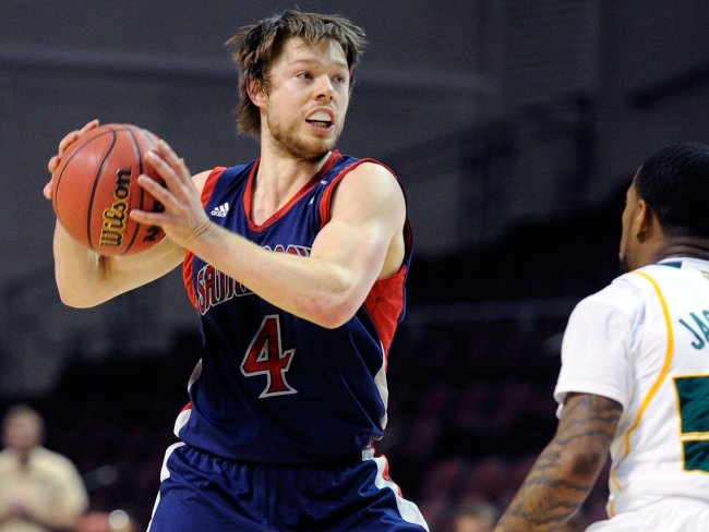 Delly playing hoops
