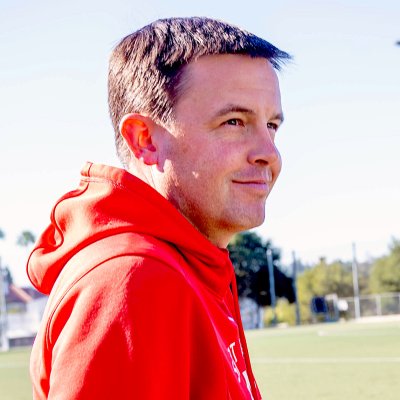 Women's cross country coach Marty Kinsey in 2018