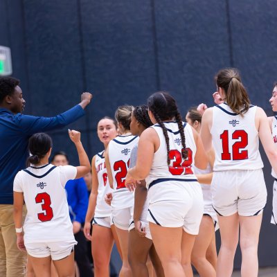 The newly established Women's Club Basketball team gathers together for an after game cheer at the Joseph L. Alioto Recreation Center on Feb 17, 2024 / Photo by Rebecca Harper