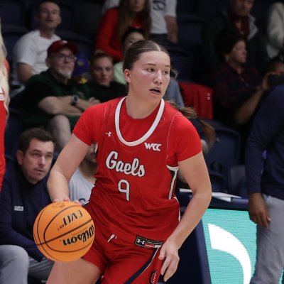 Women's Basketball player Maia Jones drives against Denver in November 2024