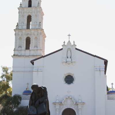 Photo of Saint Mary's chapel and De La Salle Statue