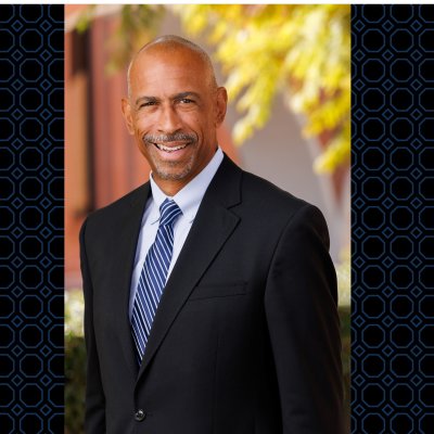 Dr. Pedro Noguera
