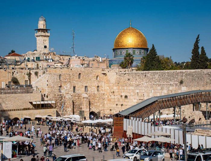 Jerusalem Wall and skyline